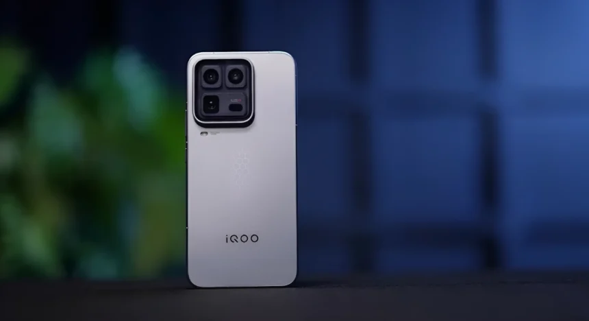 iQOO 15 Ultra